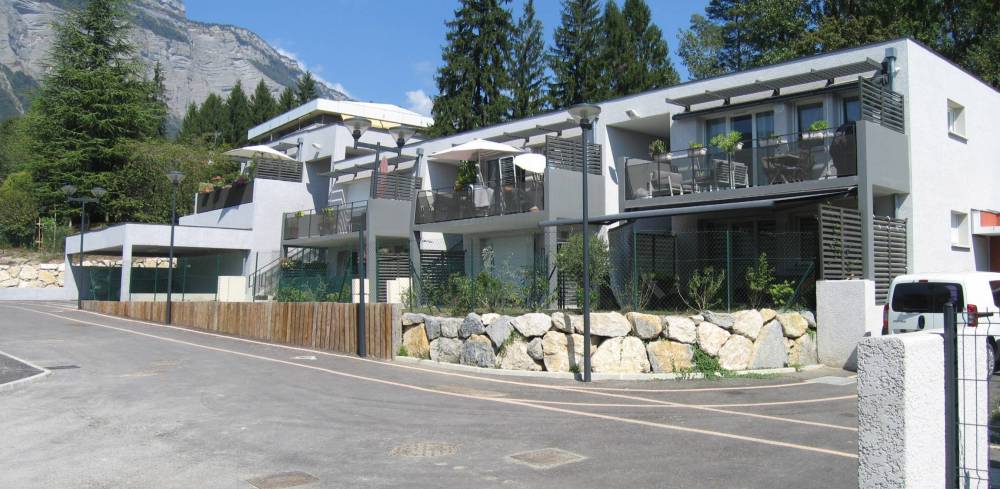 60117cac35c9a_images_large